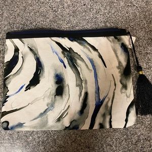 Paper source tie-dye zippered pouch